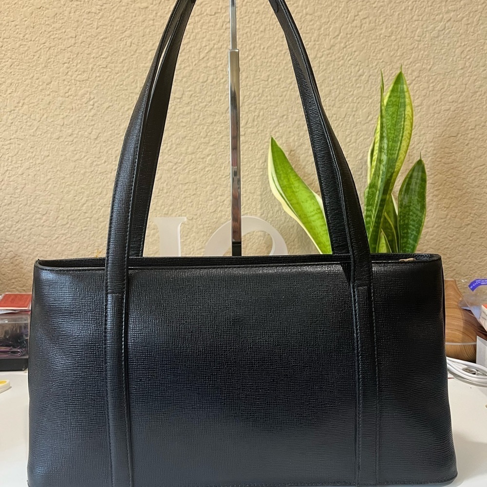MCM BLACK LONG HANDLE TOTE - Picture 2 of 12